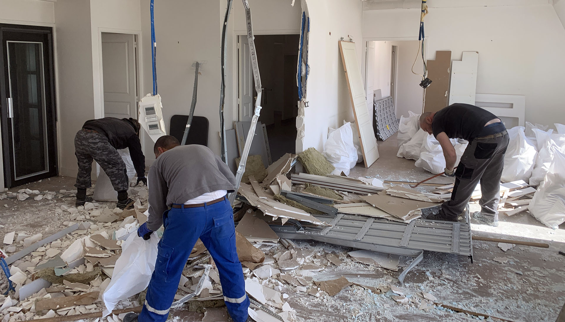 Démolition intérieure d’appartement en Île-de-France